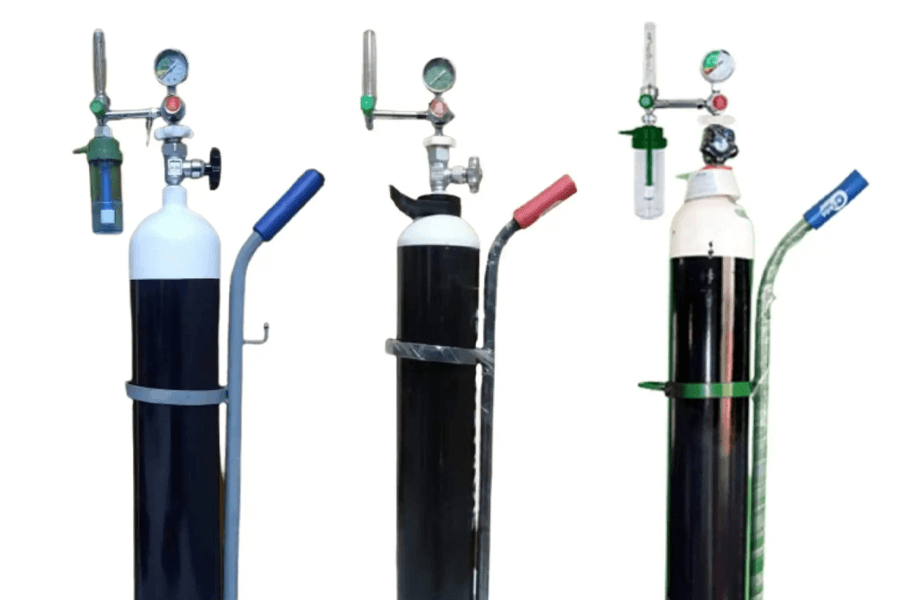 Medical oxygen cylinder